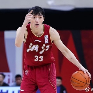 拿600万，全场0分连出手都没欲望，球迷：这是混工龄等养老保险了|吴前|浙江男篮|浙江队|程帅澎|刘泽一_新浪体育_新浪新闻